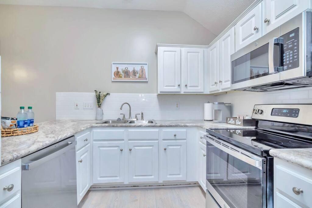 East Escape Villa Монтгомъри Екстериор снимка
